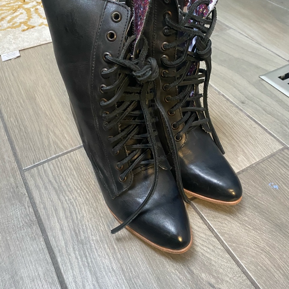 NEW Freebird Leather Stevie Nicks Lace Up Booties